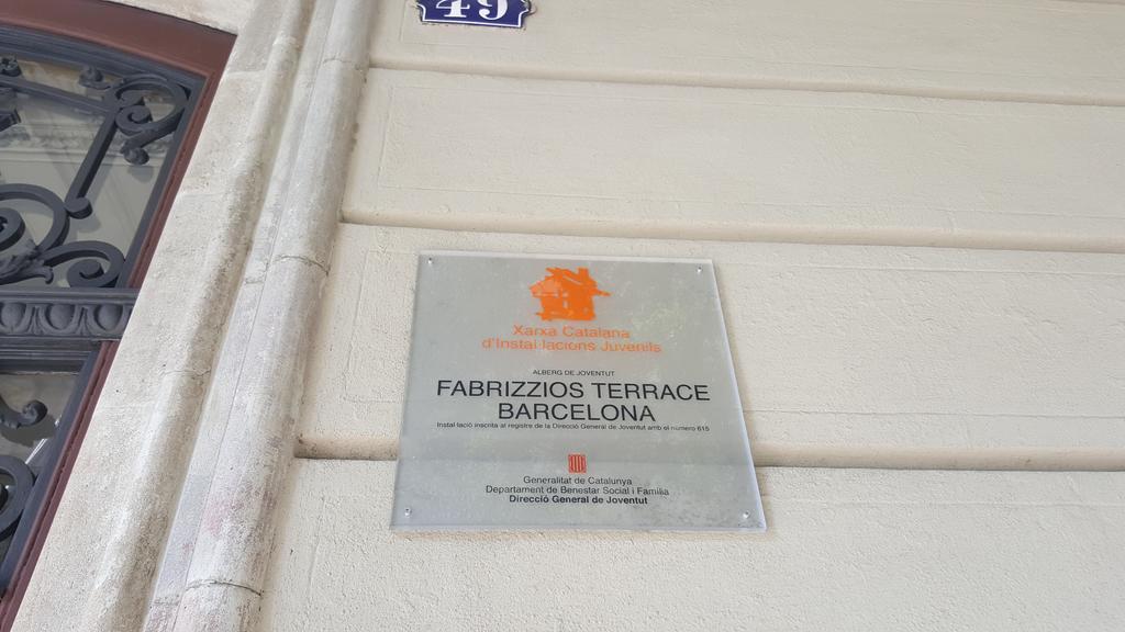 Fabrizzios Terrace Hostel バルセロナ エクステリア 写真